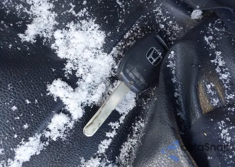 2006 Honda Civic Lx from USA, damaged, VIN 1HGFA16576L077179